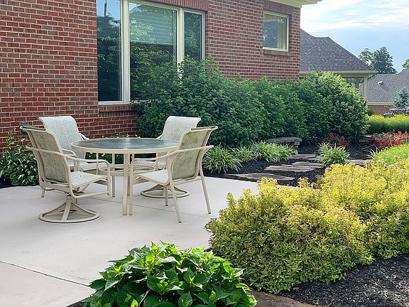Outdoor patio