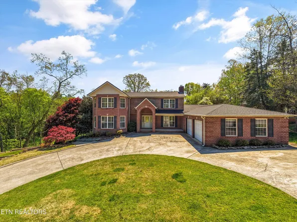 8904 Ormand Ln, Knoxville, TN 37923