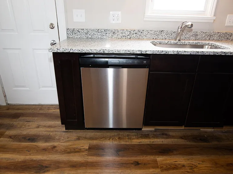 248 E Welch Ave — Photo 17