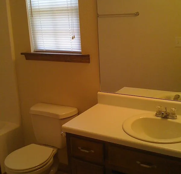 310B Tarver St SE — Photo 6