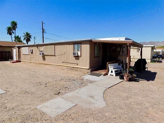 4th image of 742 Primrose Lane
