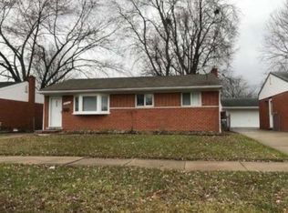 30800 Barrington St, Westland, MI 48186