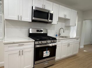 3827 Aspen St, Philadelphia, PA 19104