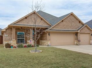 1012 Redwing Ct, Burleson, TX 76028