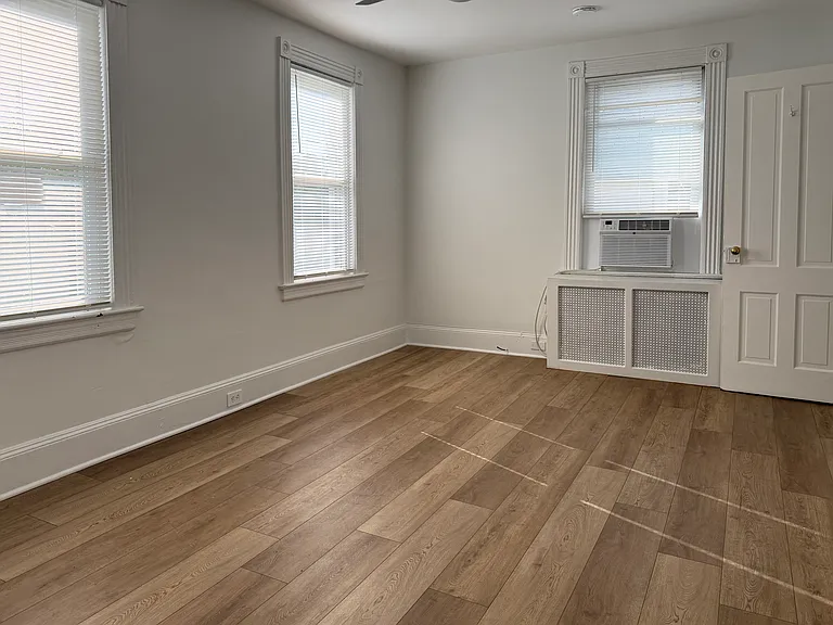 73 Park Ave #2 — Photo 11