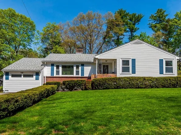 211 Adams St, Dedham, MA 02026