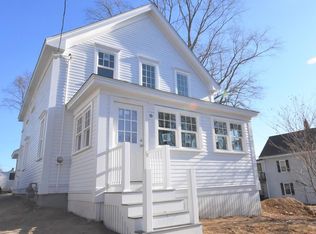 49 Powow St, Amesbury, MA 01913