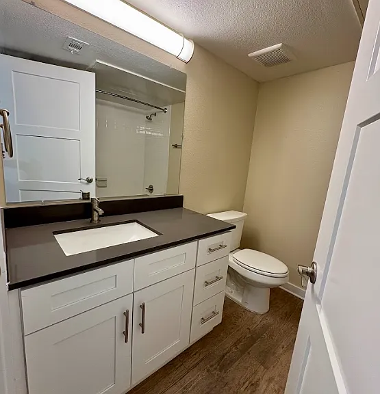 Brand New Construction Building with top of the line finishes. Secondary bathroom.