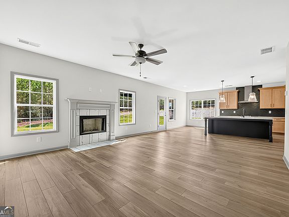 3rd image of 74 Mitchell Rd #53