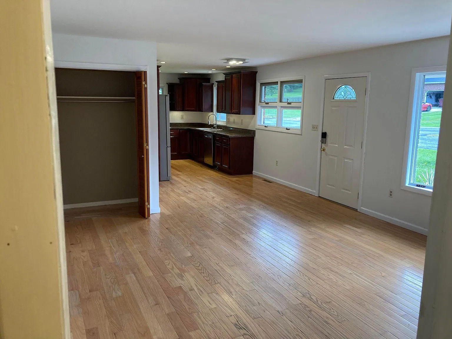 41 Stock Ln — Photo 4