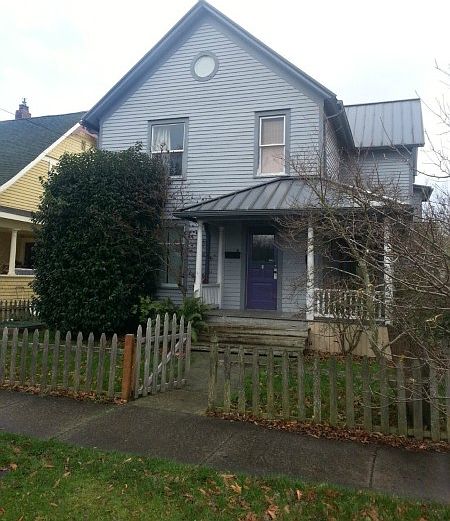 Exterior - front of duplex from Young St