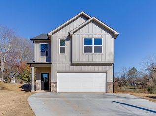 569 Clayton St, Commerce, GA 30529