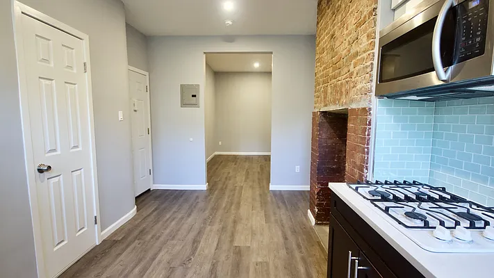 Rented by Nooklyn NYC LLC | media 10