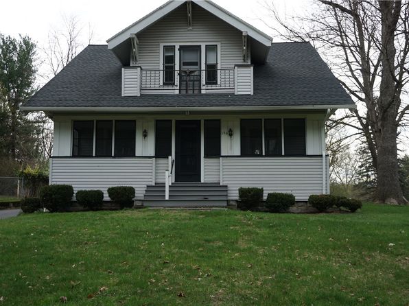 196 Golf Ave