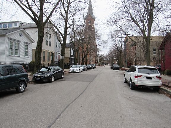 4th image of 405 W Eugenie St #7