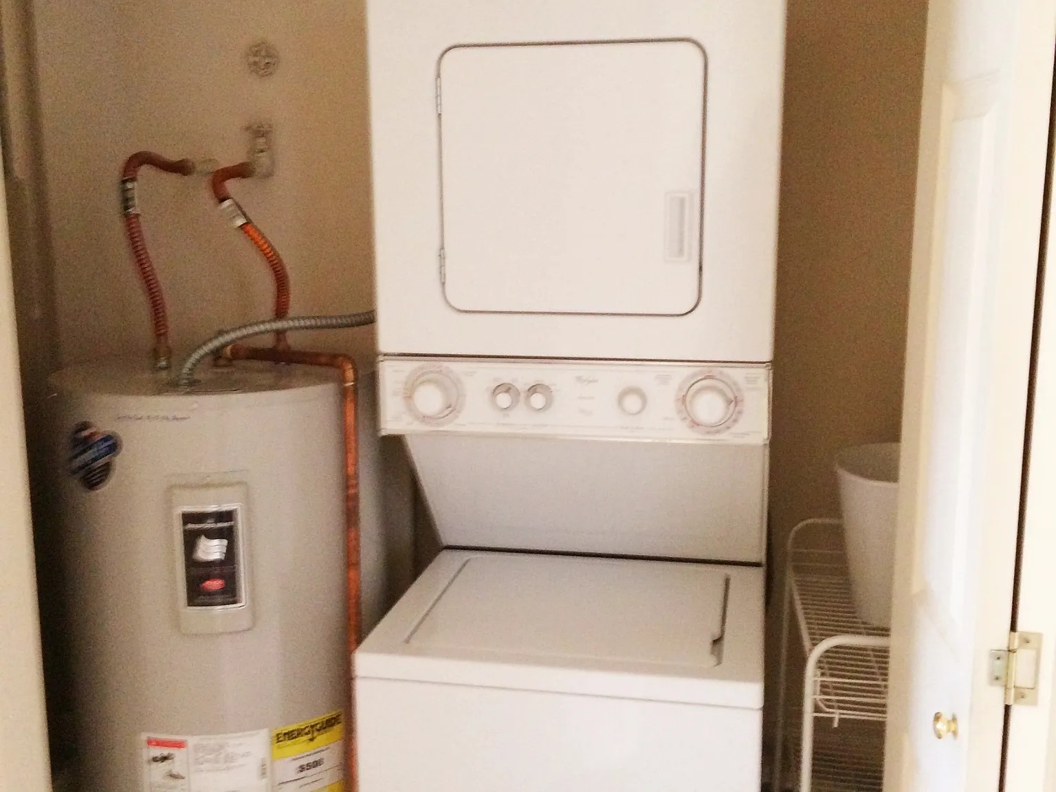 2305 West Woodin Avenue Unit 2D - 1 — Photo 2