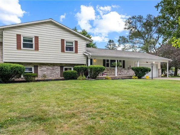 9307 Strausser St NW, Massillon, OH 44646