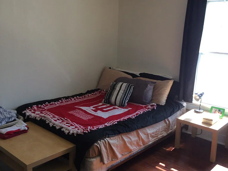 Apt 3 or 4