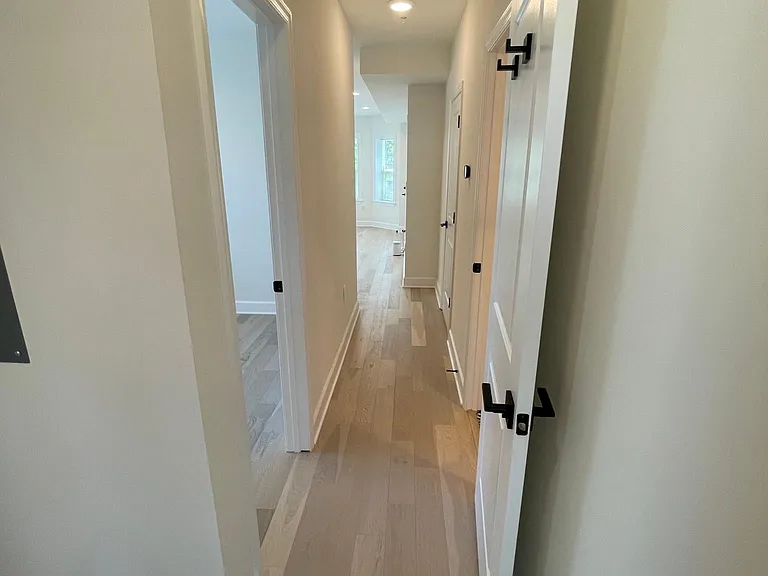 75 Florida Ave NW #3 — Photo 26
