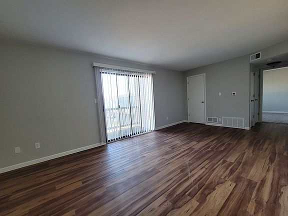 4th image of 3215-3237 Pioneer Ave SE #323515