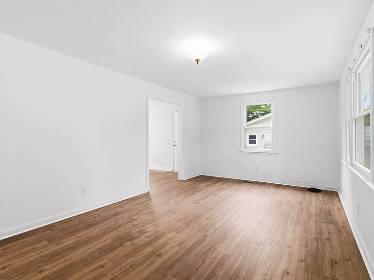 3 Pine Ln — Photo 6