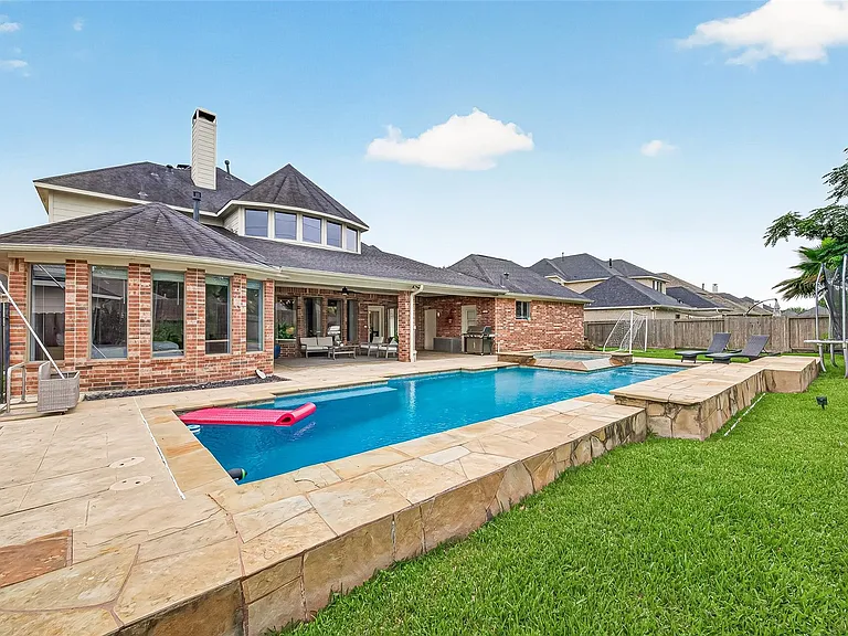 3510 Artesian Springs Ct — Photo 45