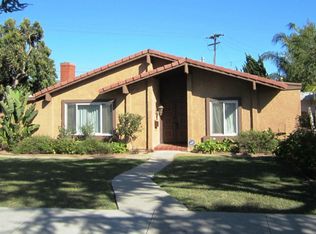 1000 N Camelot Way, Oxnard, CA 93030