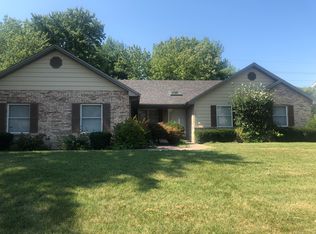 229 Papillon Dr, Swansea, IL