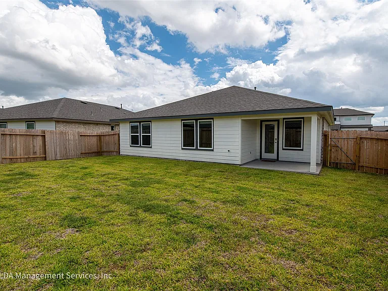 8038 Brahman Ln — Photo 24