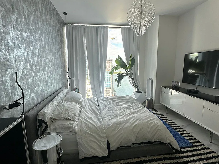 700 NE 26th Ter #2106 — Photo 9
