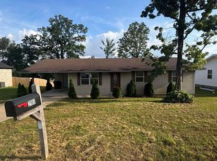 2100 Villa Rdg, Paragould, AR 72450