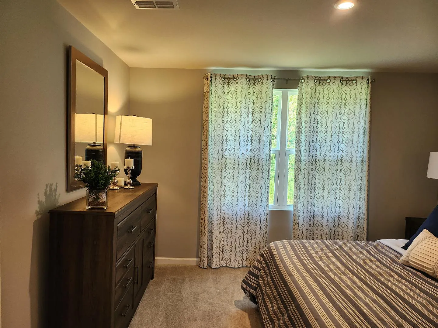2757 Thornton Grove Blvd - Thortons Groove Townhome 2 — Photo 2