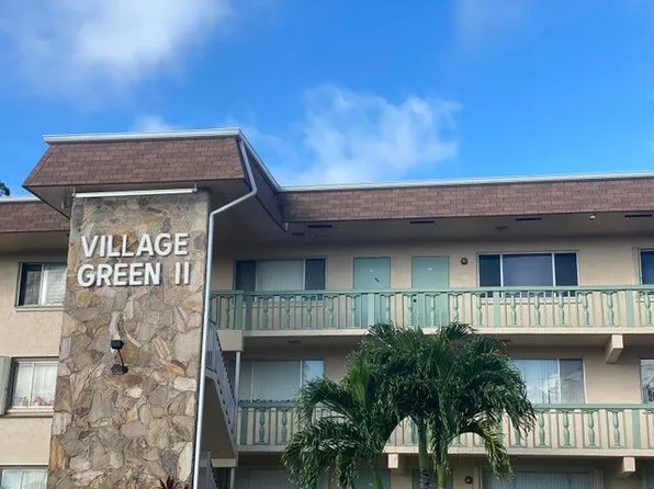 200 Village Green Circle E #207, Palm Springs, FL 33461