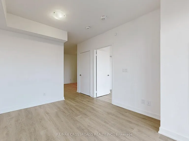 2033 Kennedy Rd #3303 — Photo 5
