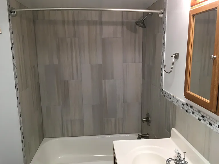 640 E St NE #B — Photo 10