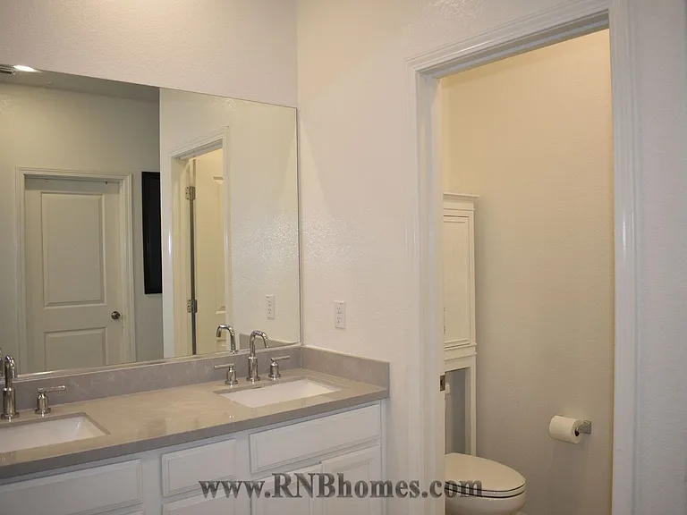1048 Merrimack St — Photo 17
