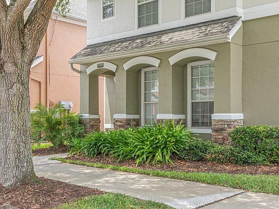 3rd image of 5888 Parkstone Crossing Dr