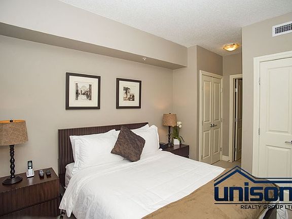 4th image of 910 5th Ave SW #1005