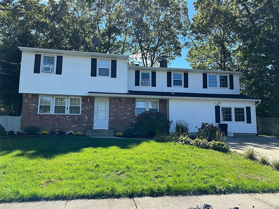 1st image of 34 Lebrun St