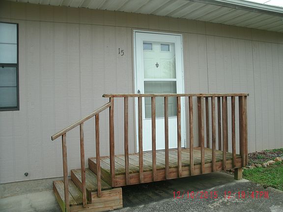 outside entrance-2 steps