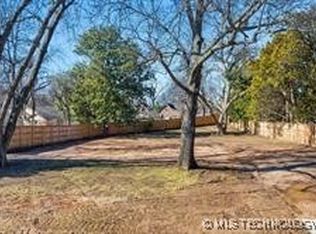 3630 S Yorktown Ave, Tulsa, OK 74105