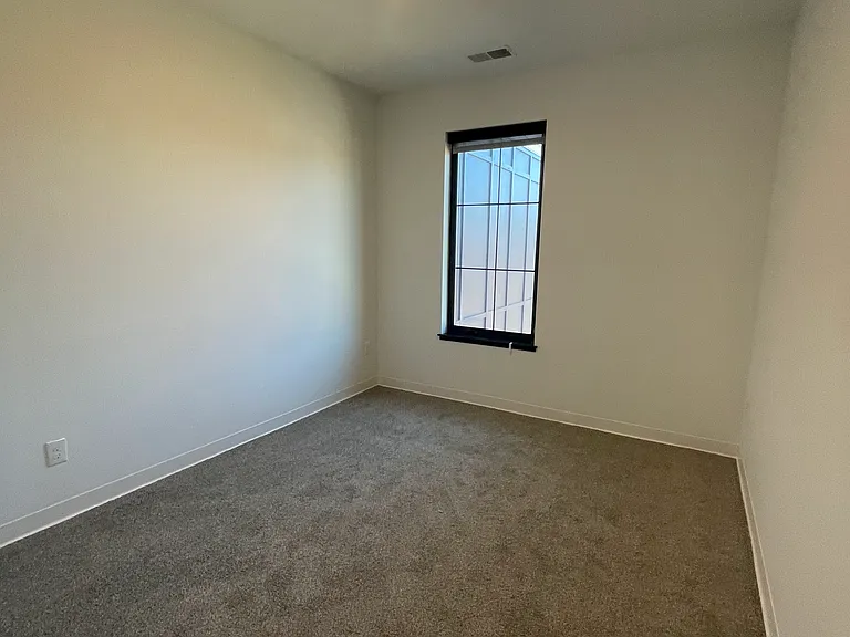 130 W Grand River Ave #204 — Photo 6