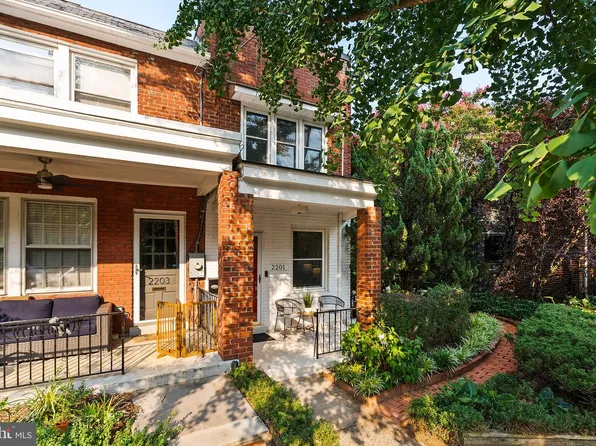 2201 Observatory Pl NW, Washington, DC 20007
