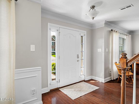 5th image of 1562 Chariot Ln
