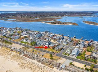 518 Ocean Ave, Sea Bright, NJ 07760