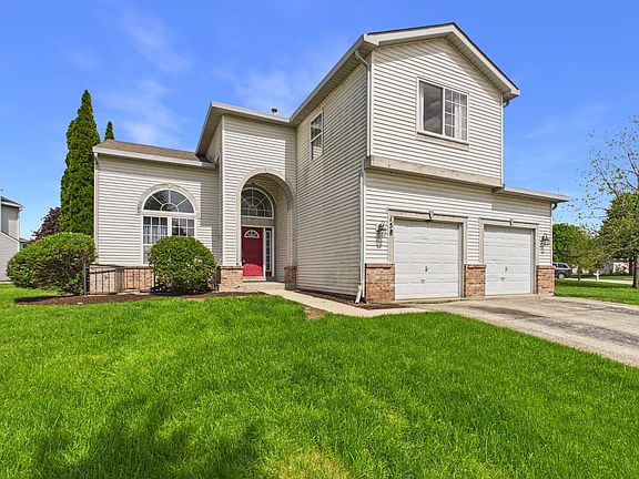 3rd image of 158 Cider St