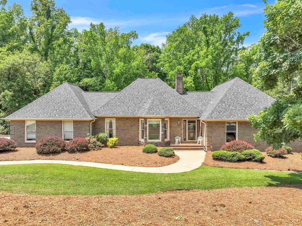 1st image of 107 S Pointe Ct