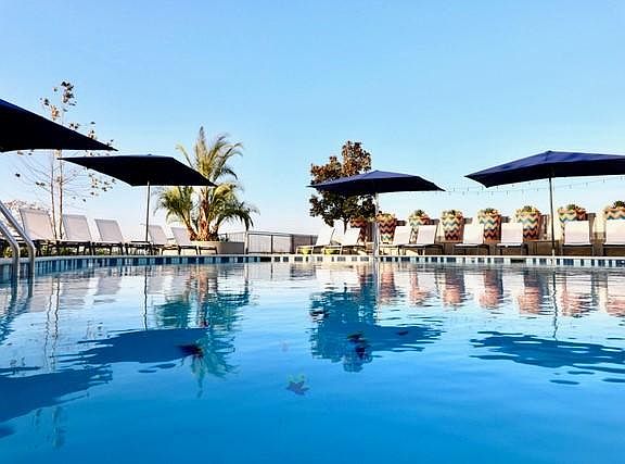 Private ocean blue pool 