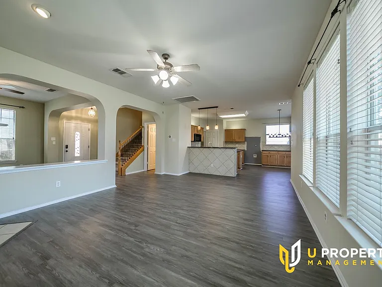 3501 Aldersyde Dr — Photo 7