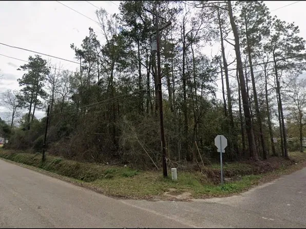 N 3rd Ave, Slidell, LA 70460